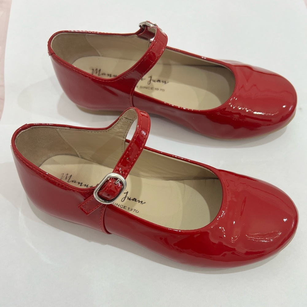 Manuela de Juan Red Patent Leather Shoes for Girls / Size 27